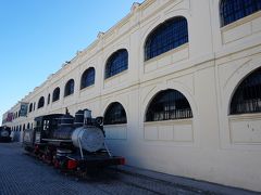 サン・ホセ民芸品市場に到着。
無休と思っていたら1月1日、2日は休みらしい。
朝から疲れがどっと出た…