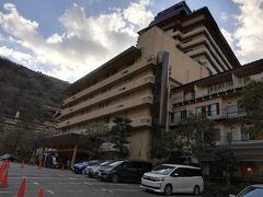 ホテルおかだ。
こちらに２泊3日します。

箱根で２泊は初めて。