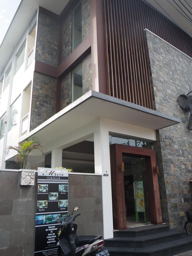 翌朝撮った、ホテルの正面