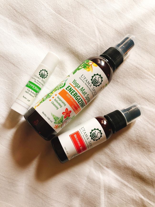 ホテルから20分弱歩いたところに、ウタマスパイスのサヌール店があります。お土産用と自分用に色々とお買い物をしました。ヨガマットスプレーはファブリーズ代わりに使っていました。