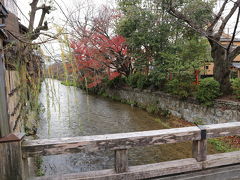 祇園巽橋から見た祇園白川