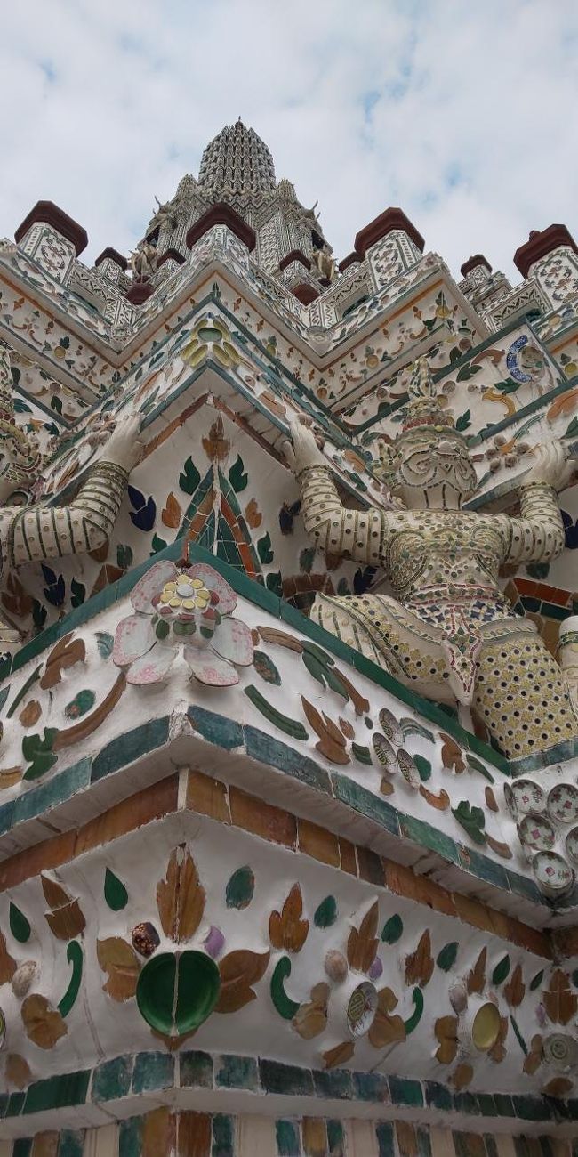 近くで見ると色々な柄があって可愛い。