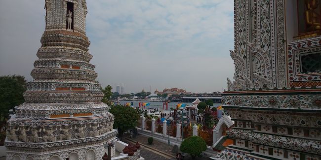 ワットアルンから見るチャオプラヤー川の景色も素敵でした。写真ではイマイチ伝わりませんが･･･。