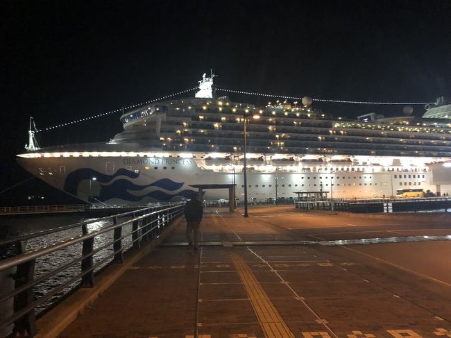 帰ったよ～～<br /><br />途中、シカゴ在住の東洋系の家族と、いっしょにに戻った！ 途中は暗くて不安になる道が、、！ あーー！えーごが話せない！トホホ