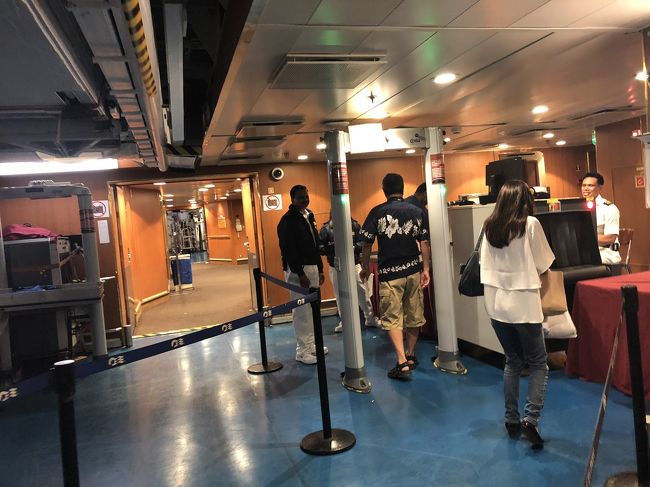 ただいま～～<br /><br />ジャグジーに行ってあったまって、、<br /><br />今夜は おやすみなさい！