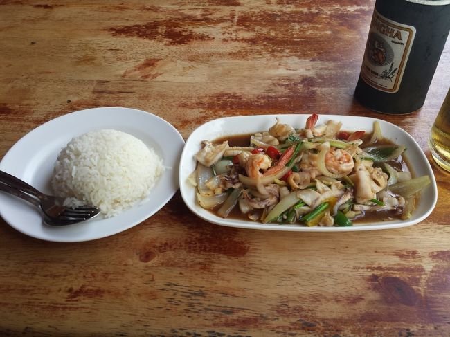 本日のランチは海鮮炒め