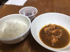 ラウンジの朝食はカレーがありました。
毎日、少しずつ内容は違いました。