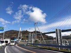 尾道散策編からの続き
https://4travel.jp/travelogue/11452883

尾道からしまなみ海道を通って生口島へ。
生口橋を渡った所の生口島北ICで一般道へ。
信号待ちで生口橋を撮影。