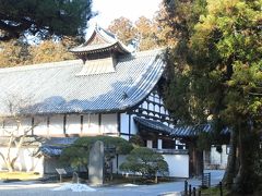 伊達政宗が再建し、宝物館には伊達政宗の有名な木造のある瑞巌寺。
東日本大震災で被害を受けたようですが、最近修繕が終わりました。

国宝の庫裏（くり）。