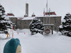 いや、ちがうから(^ ^)


というわけで、
ニッカウイスキーの余市蒸溜所にやってきました


ご存知、朝の連ドラ『マッサン』の舞台にもなったウイスキー工場です

ま、たしかにちっちゃなお城みたいだけどね