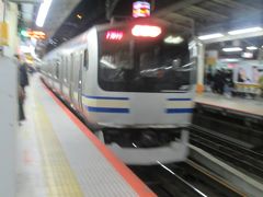 のろまなエアポート急行を捨てて横浜からはＪＲ横須賀線に乗り換えました。