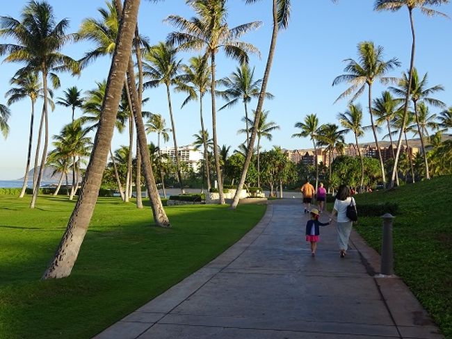 ３日目の朝、相方と娘は散歩へ。私は朝ランニングへ。<br />ここのランニングは景色も良くとても快適です。