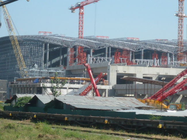 新設工事が進んでいる新バンスー駅です。