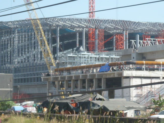 新設バンスー駅の工事の状況です