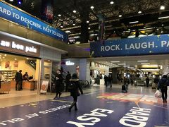 Port Authority Bus Terminal（ポート・オーソリティ・バスターミナル）
通称「PABT」、マンハッタンへの長距離バスの玄関口及びニュージャージー州への路線バスの発着地