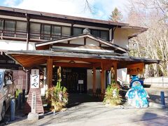 ”中山道 軽井沢宿” の奥まったところに 旅籠「つるや旅館」
ここで旧軽銀座が終着点！

お買い物を楽しんで来ると、ここでお財布がとても軽くなります　(/ω＼)