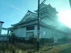 亘理駅。郷土資料館と町立図書館のある悠里館が駅に隣接。
３日前に訪れた亘理町の玄関口となる駅です。