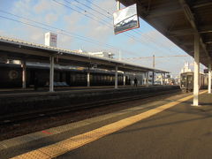 南宮崎駅で　空港行き電車に乗り換えます。