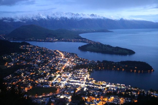 少しずつ明かりがともってきています。