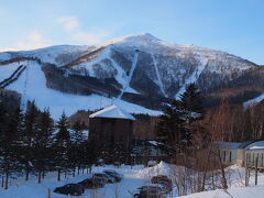 この地方は、積雪という点では、トマム山の反対側にある富良野にはかなわないが、何とか１２月には、スキー場もopenにこぎつける。
