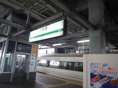 １２月１３日。お昼を回った常磐線いわき駅。
かつては平（たいら）駅と称していましたがいわき駅に改称されたのももうずいぶん昔のこと。