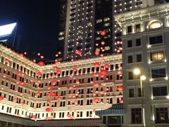またまた尖沙咀まで戻ってペニンシュラの旧正月のイルミネーションです
