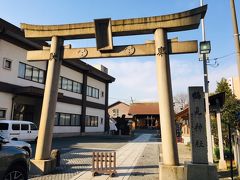 友人２人をＪＲ鶴見駅で見送りして、更に自宅まで歩くことに。
途中、鶴見神社に参拝。