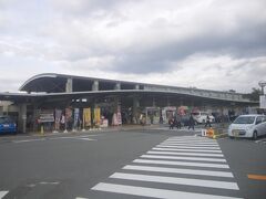 ２時過ぎに道の駅北浦街道豊北に到着です。
この道の駅は、全国の道の駅ランキングで２回栄えある１位に輝いている、道の駅の王様です。豊北のゆるキャラはホックンで、こちらはあまり知られていません。

遅い昼食をいただきます。
