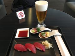 JALファーストラウンジへ
本日のお寿司は赤身です(天身というらしい)
