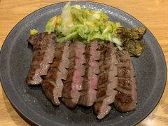 仙台！ということで夜は牛タンをいただきました。