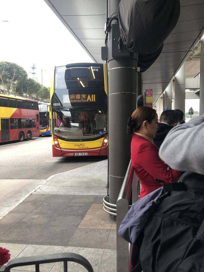 A11は40ドル(約560円)　今買った、オクトパスカードでピピツ