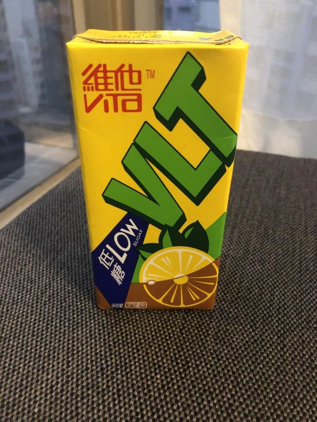 夜のお持ち帰りドリンク<br />レモンティー