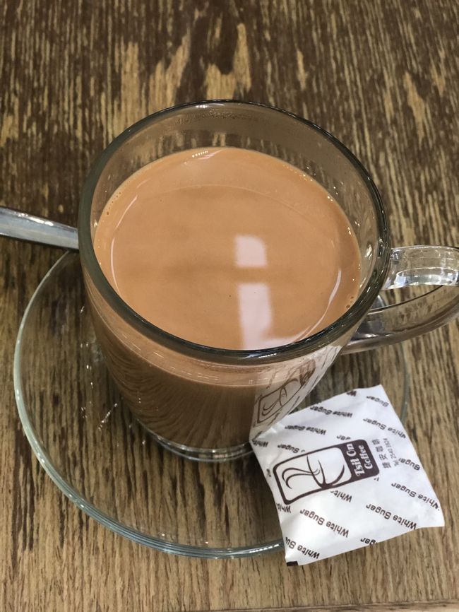 少々味あわせが悪いながら<br /><br />最後まで、香港式ミルクティー