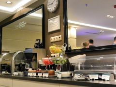 2日目からのつづき
https://4travel.jp/travelogue/11459188

La Prima Fashion Hotel Budapest（ラ プリマ ファッション ホテル ブダペスト）の朝食会場。