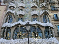 カサ・バトリョ
Casa Batlló

今回の滞在で最後の訪問先。