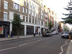はじめてやってきたマリルボーン・ハイ・ストリート（Marylebone）
ホテルの近所です。