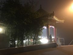 ということで、無料のタイ閉山獅子亭展望台へ