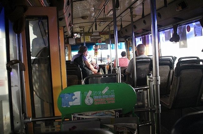 当然ながらバス自体はA1バスと同じ。（結構くたびれている）