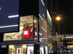 セントラルにはハイブランドがいっぱい
ランドマークにはヴィクトリアベッカムも入っています