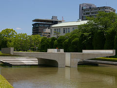 平和の灯。