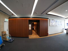 松山にはサクララウンジがあり