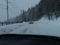 山形市は雪が全然ないんですが、米沢市から喜多方市にかけては銀世界です、かなりビビりながら運転してました