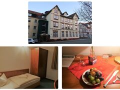 本日宿泊するホテル「Garni-Hotel Alt Wernigeröder Hof」。

1泊 シングルルーム EUR 63.00（朝食付き）。

駅から徒歩10分、町の中心部の丁度間に位置します。部屋は素泊まりですが、朝食は豪華でした。近くにスーパーが1軒ありますが余り大きくないので買い出しには要注意です。
