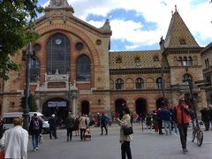 　1890年に建てられたブダペスト中央市場です。