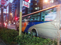 浅草でバスを下車、ついに東京に帰ってきました。