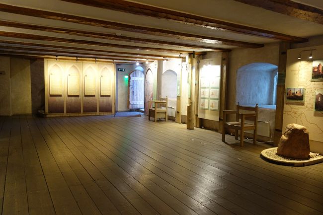 １～３階が資料館になっています。