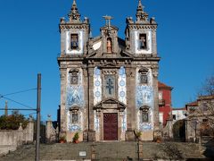 ポルトの街は素晴らしいアズレージョの建物がたくさんあります。