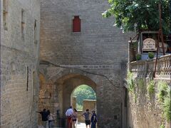 「オード門」"Porte d'Aude"

ナルボンヌ門とこのオード門の2ヶ所がシテへの入口