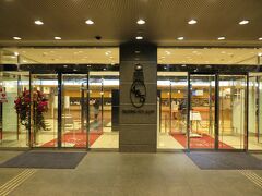 到着ロビーから歩いて13分