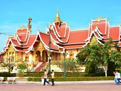 Wat That Luang Neua

タートルアンに隣接する場所にあるここは「ラオス仏教総主教宮」、ラオス仏教界最高位の僧がいる場所である。